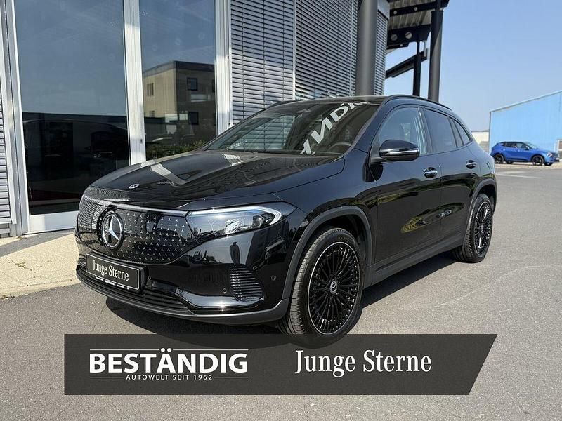 Lack kosmosschwarz (metallic) Gebraucht 2024 Mercedes EQA350 Night SUV | 39.990 € (Fairer Preis) - Bild 1/4