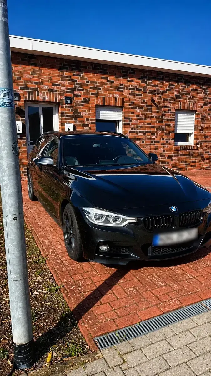 Gebraucht BMW 330 Shadowline 258 PS (189 kW) 2016 Schwarz Kombi