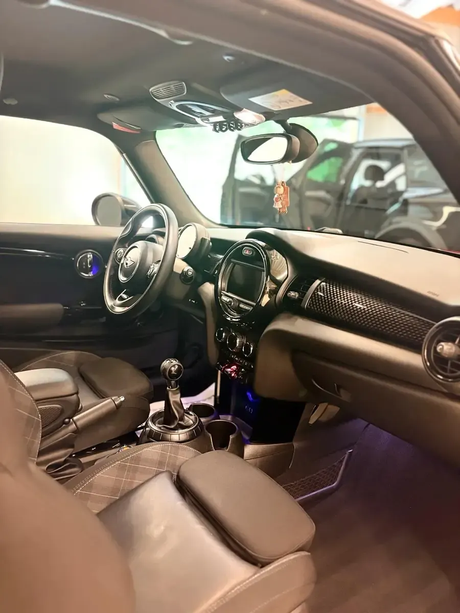 Gebraucht Mini Cooper S Chili 192 PS (141 kW) 2017 Rot Kleinwagen