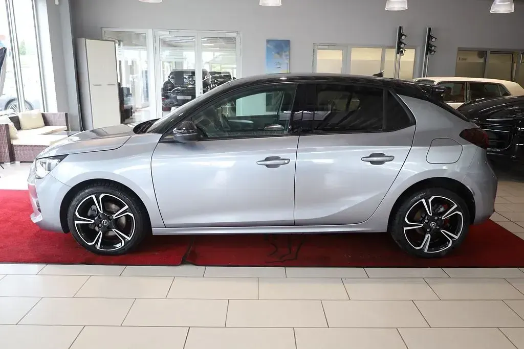 Gebraucht Opel Corsa GS Line 101 PS (74 kW) 2022 Kontrast grau/quarz silber Kleinwagen