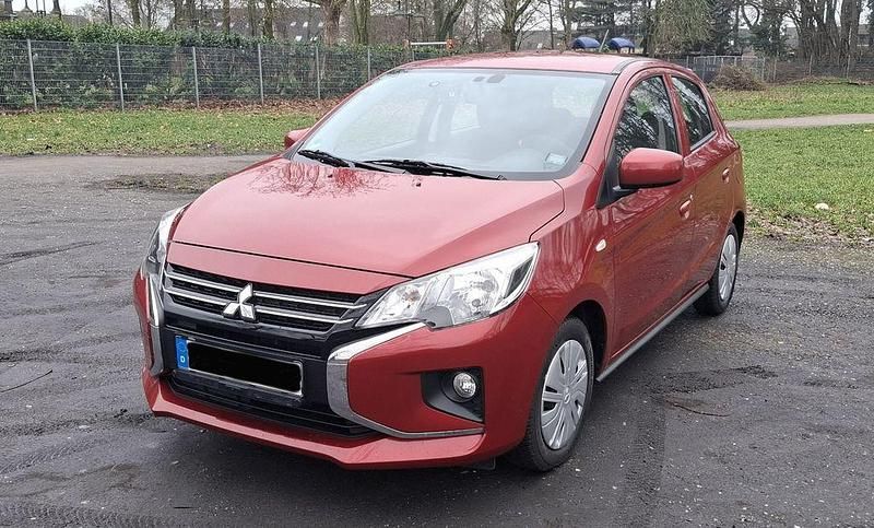 Gebraucht Mitsubishi Space Star Select 71 PS (52 kW) 2025 Rot Kleinwagen
