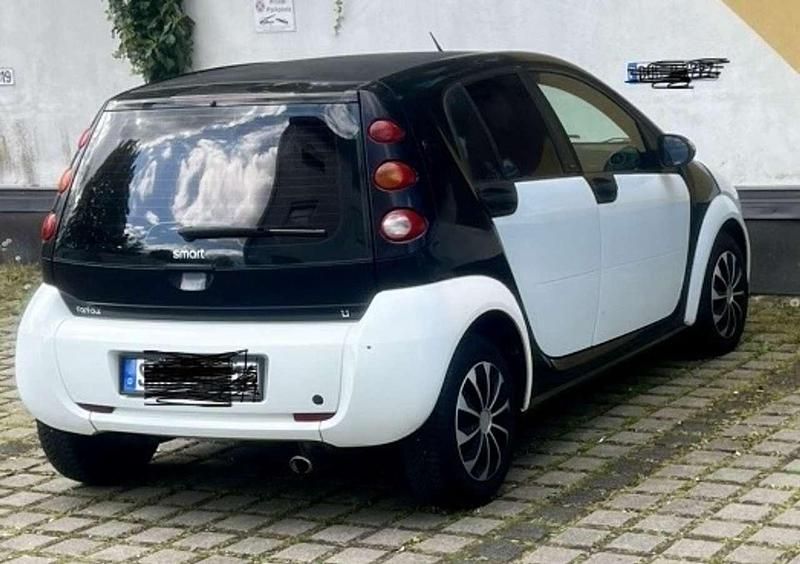 Gebraucht Smart ForFour Pulse 75 PS (55 kW) 2004 Weiß Kleinwagen