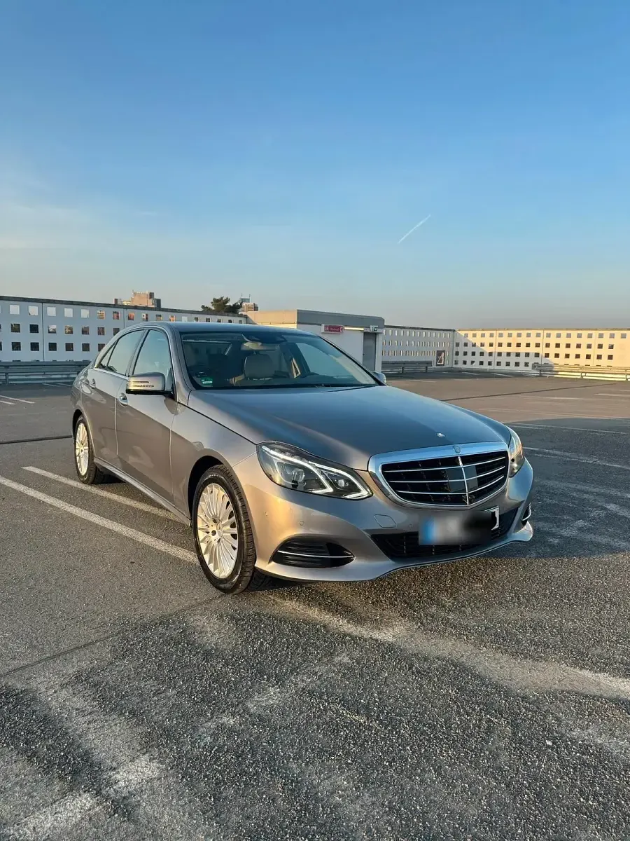 Gebraucht Mercedes E300 231 PS (169 kW) 2014 Grau Limousine