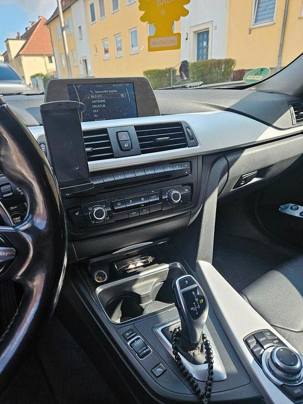 Usata BMW 320 Performance 184 CV (135 kW) 2013 Nero Station wagon
