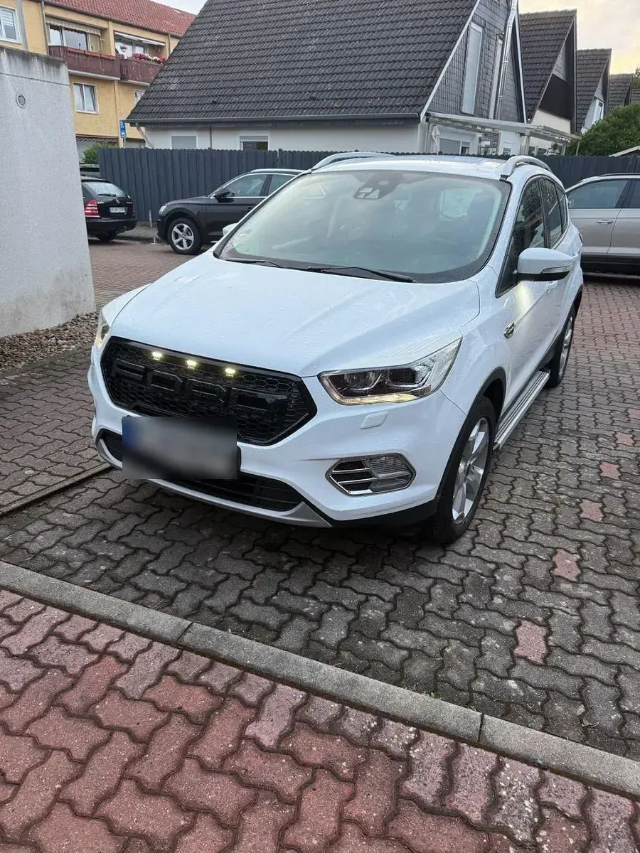 Gebraucht Ford Kuga Cool & Connect 120 PS (88 kW) 2018 Weiß SUV