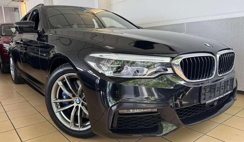 Saphirschwarz Gebraucht 2020 BMW 530 M Sport Kombi | 34.900 € (Etwas zu teuer) - Bild 1/4