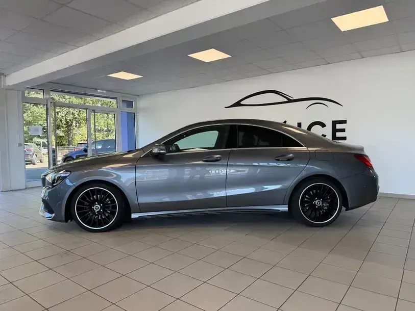 Gebraucht Mercedes CLA200 AMG line 156 PS (114 kW) 2018 Mountaingrau  met. Coupé