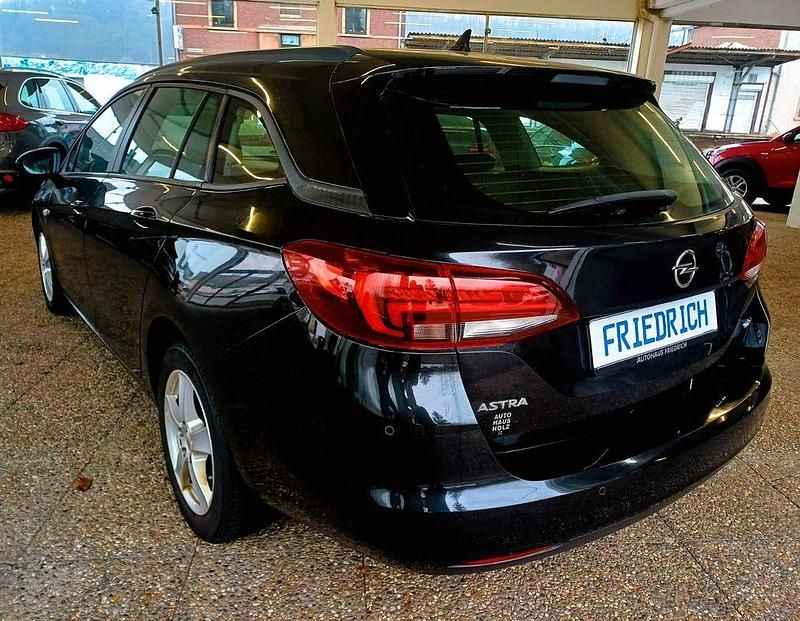 Gebraucht Opel Astra Edition 110 PS (80 kW) 2016 Schwarz Kombi