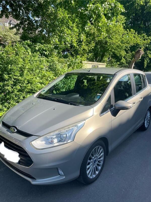Beige Gebraucht 2013 Ford B-MAX Titanium Van / Kleinbus | 4.800 € - Bild 1/4