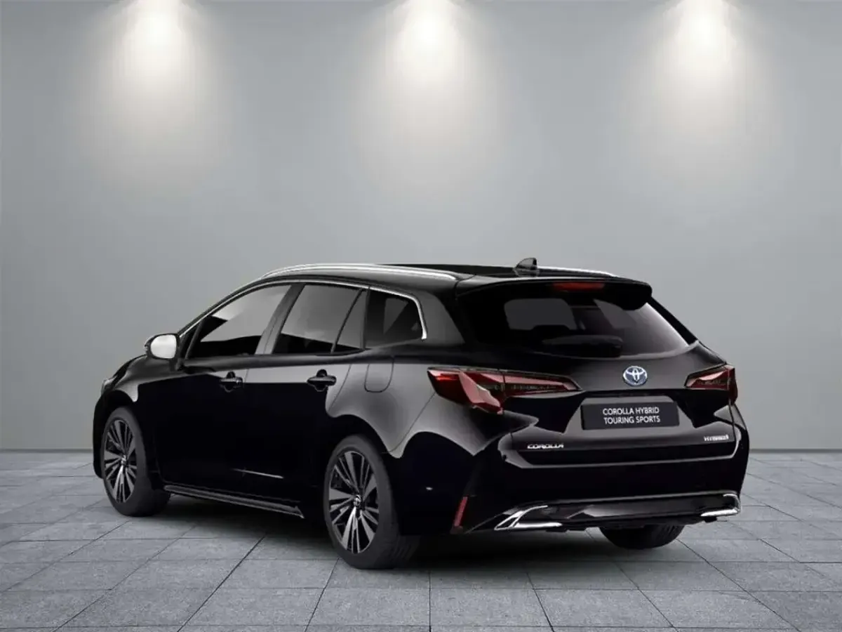 Neu Toyota Corolla 196 PS (144 kW) 2025 Mysticschwarz Kombi