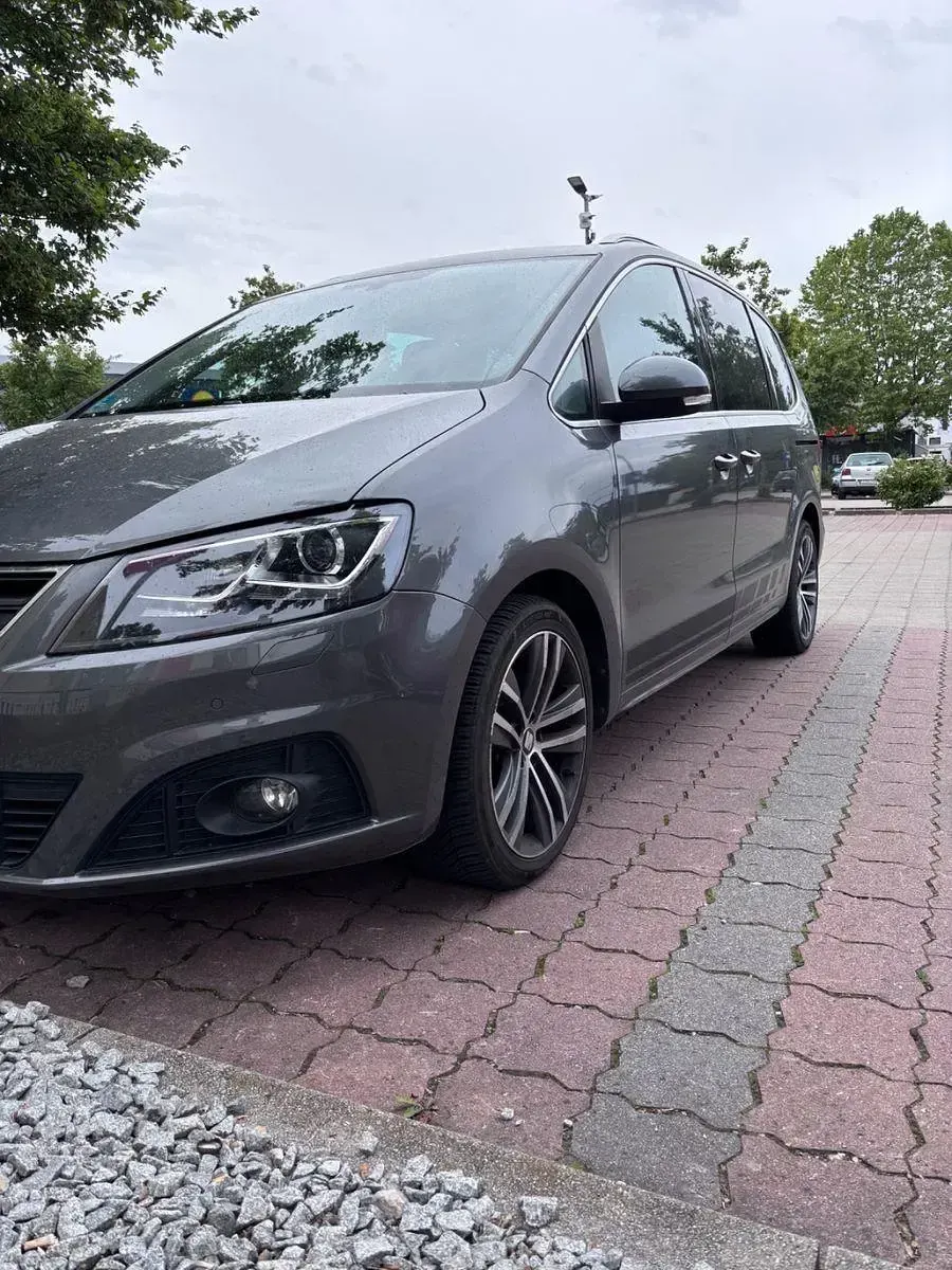 Gebraucht Seat Alhambra FR-Line 150 PS (110 kW) 2017 Grau Van / Kleinbus