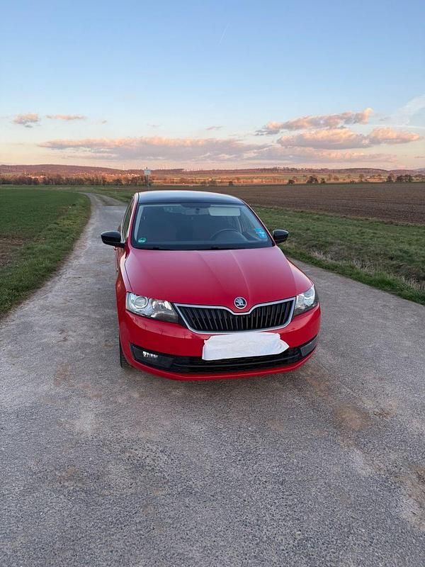 Gebraucht Skoda Rapid Monte Carlo 90 PS (66 kW) 2014 Rot Kleinwagen