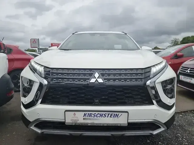 Gebraucht Mitsubishi Eclipse Cross Edition 188 PS (138 kW) 2021 Weiß SUV