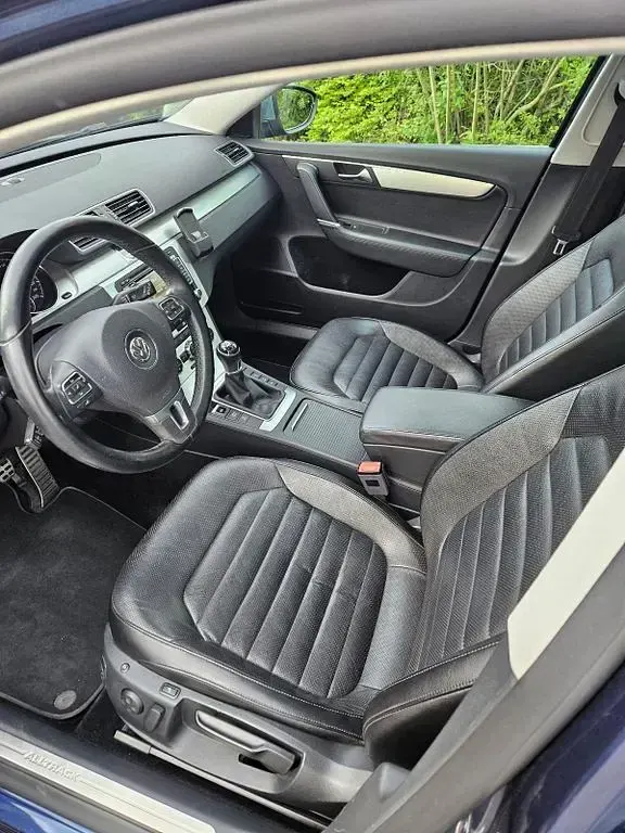 Gebraucht VW Passat Alltrack 140 PS (102 kW) 2012 Blau Kombi