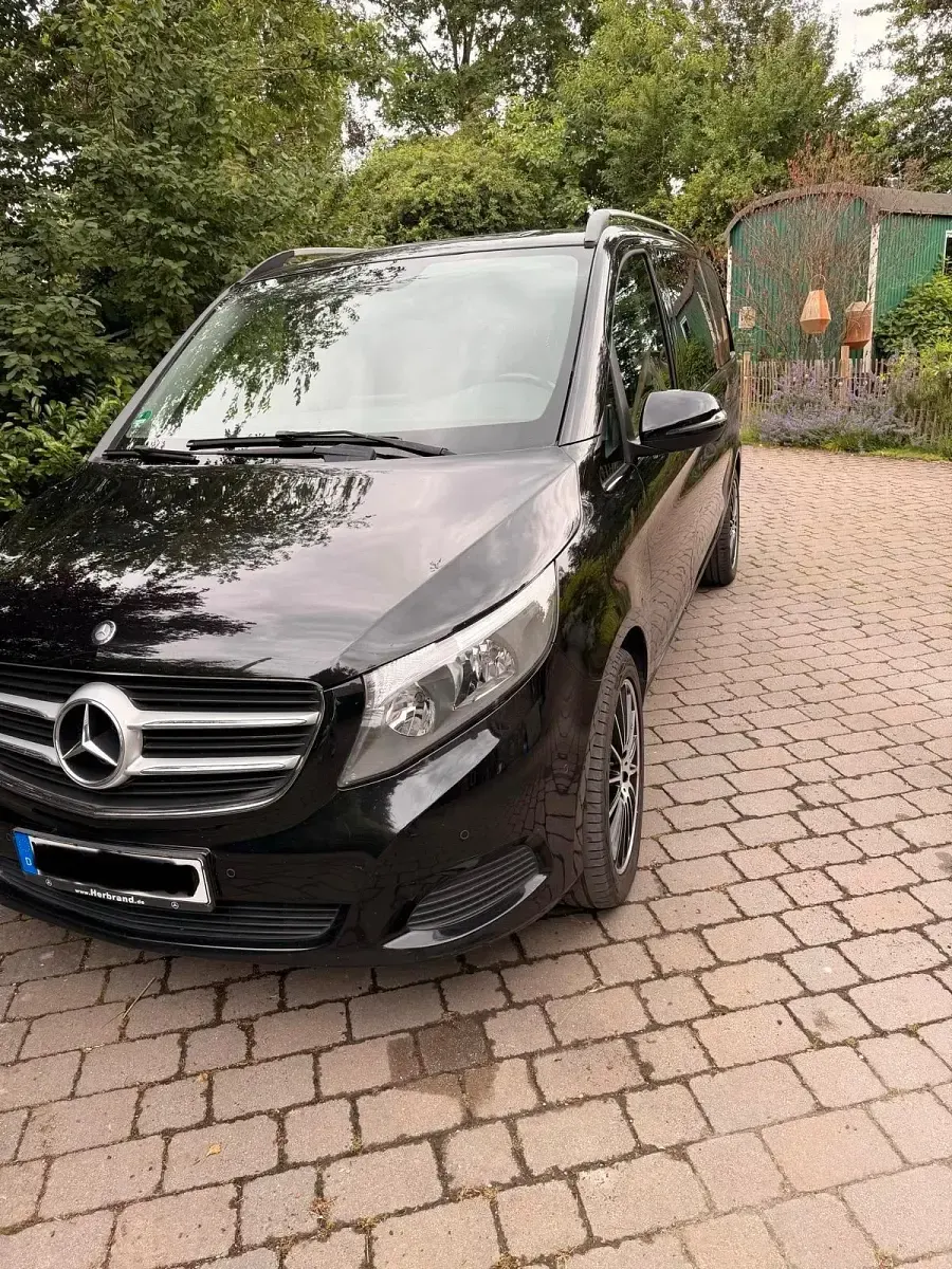 Gebraucht Mercedes V250 190 PS (139 kW) 2017 Schwarz Van / Kleinbus
