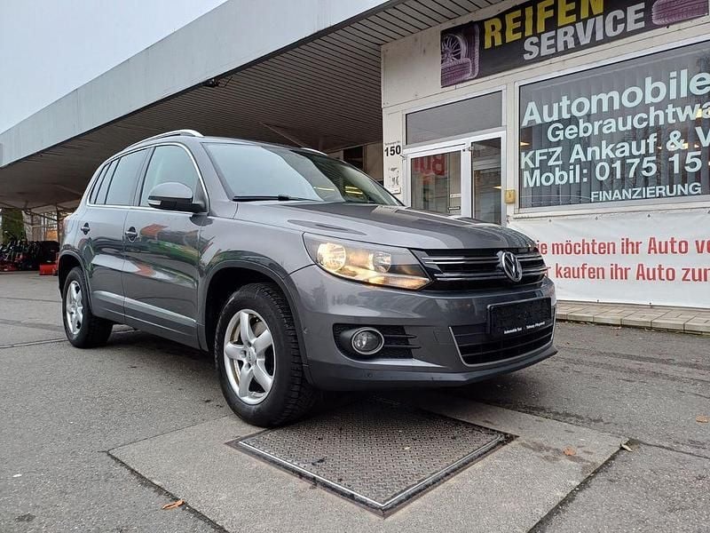 Grau Gebraucht 2012 VW Tiguan Sportline SUV | 7.490 € (Guter Preis) - Bild 1/4