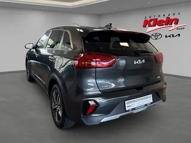 Gebraucht Kia Niro Spirit 105 PS (77 kW) 2022 Grau SUV