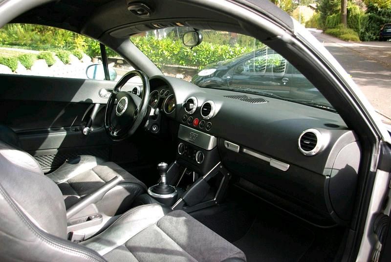 Gebraucht Audi TT Roadster 180 PS (132 kW) 2000 Silber Cabrio