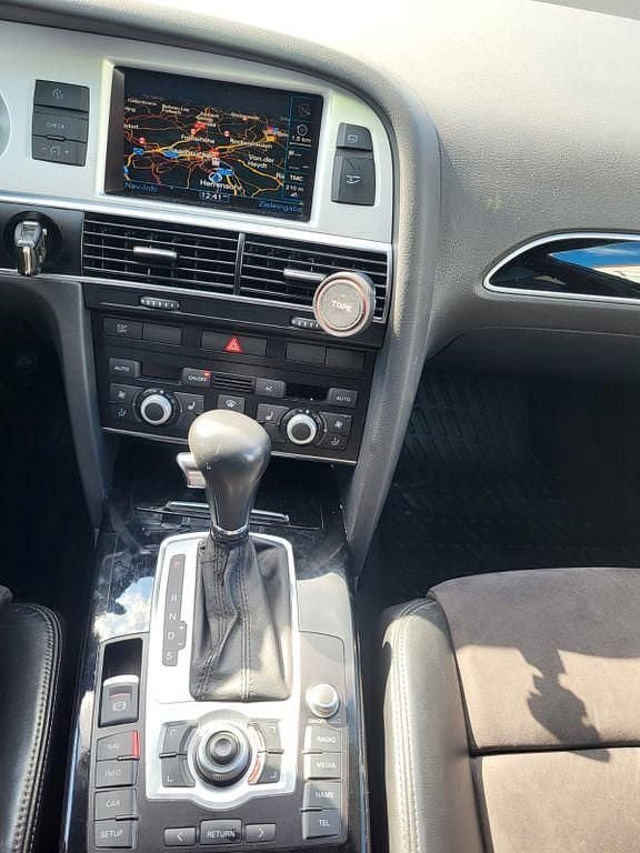 Gebraucht Audi A6 Ambiente 170 PS (125 kW) 2010 Grau Kombi