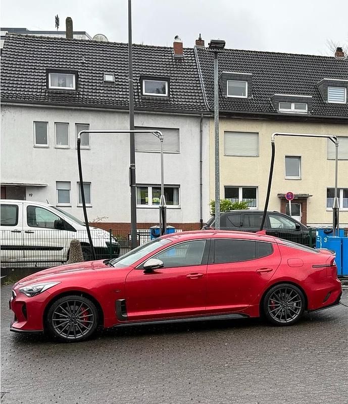 Gebraucht Kia Stinger 370 PS (272 kW) 2018 Rot Kleinwagen