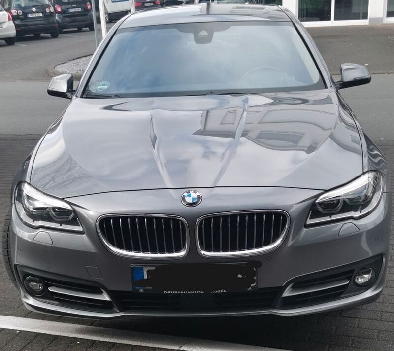 Grau Gebraucht 2015 BMW 525 Luxury Line Kombi | 10.500 € (Guter Preis) - Bild 1/4