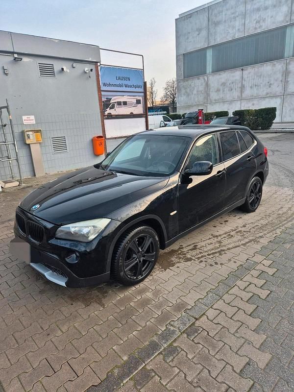 Gebraucht BMW X1 143 PS (105 kW) 2010 Schwarz SUV