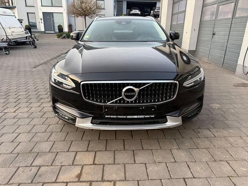 Gebraucht Volvo V90 CC Pro 235 PS (172 kW) 2017 Schwarz Kombi