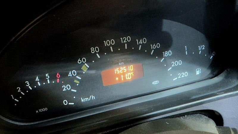 Gebraucht Mercedes A160 102 PS (75 kW) 2003 Silber Kleinwagen