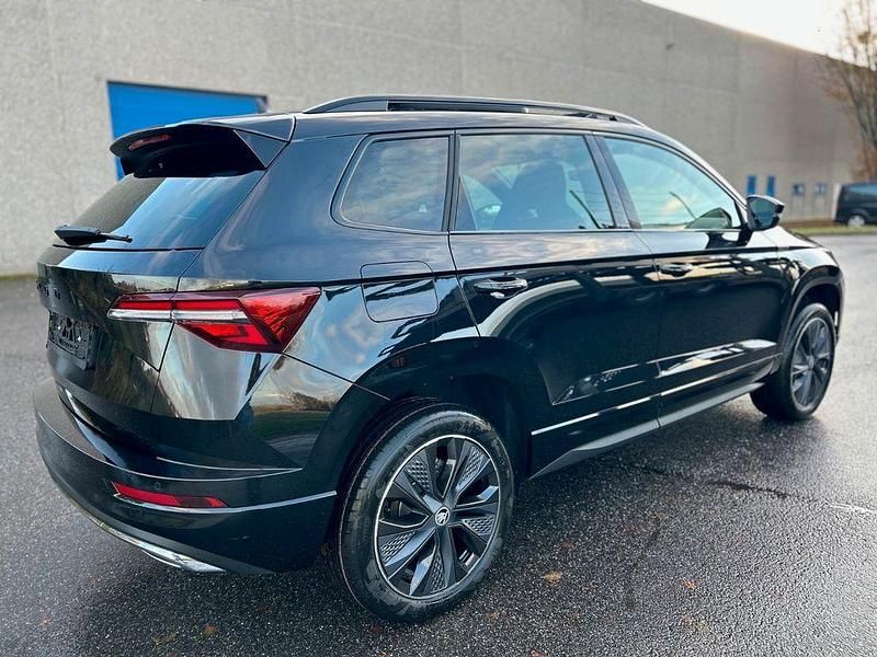 Neu Skoda Karoq SportLine 150 PS (110 kW) 2025 Schwarz SUV