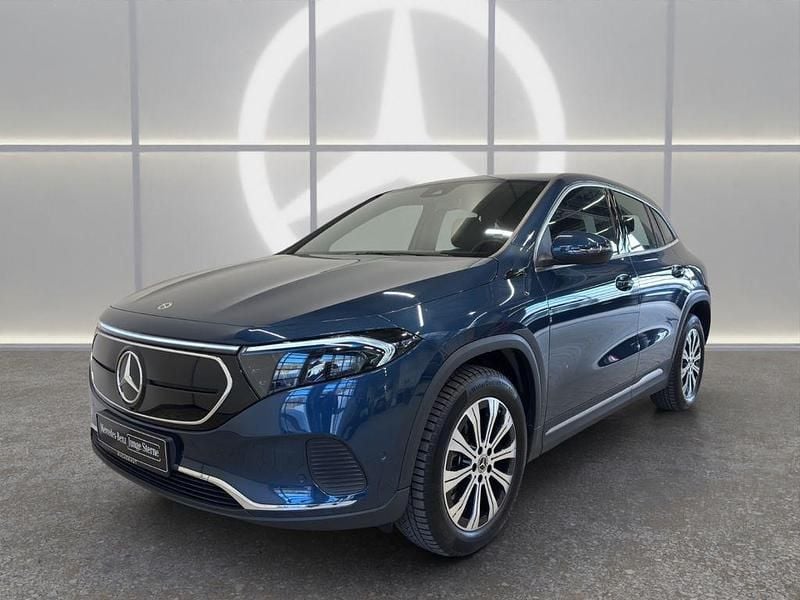 Blau Gebraucht 2022 Mercedes EQA250+ Electric Art SUV | 28.560 € (Guter Preis) - Bild 1/4