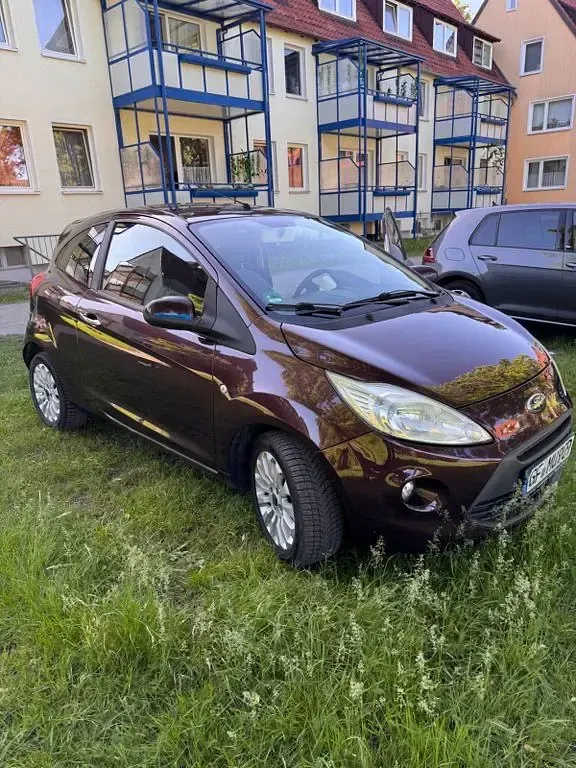 Gebraucht Ford Ka Titanium 69 PS (50 kW) 2010 Kleinwagen