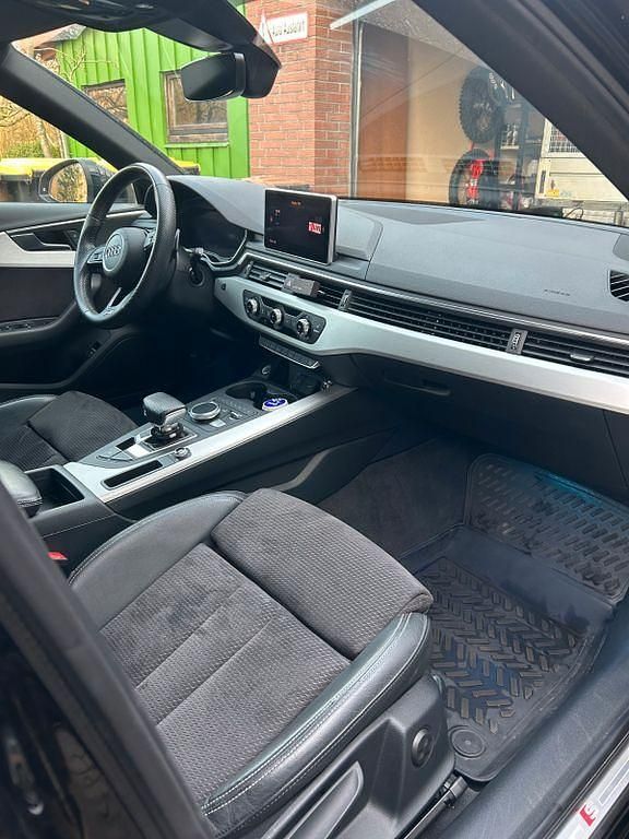 Gebraucht Audi A4 Design 150 PS (110 kW) 2019 Schwarz Kombi