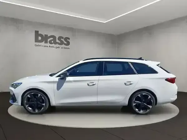 Usata Cupra Leon 150 CV (110 kW) 2023 Bianco Station wagon