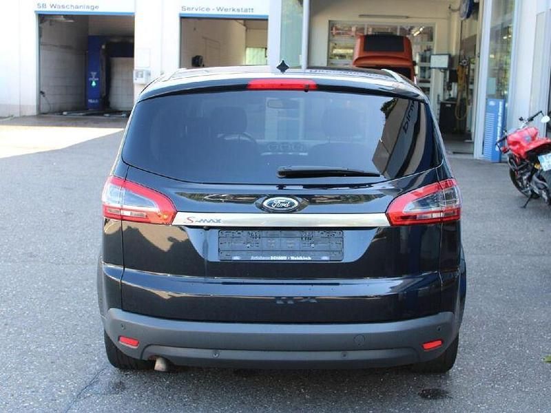Gebraucht Ford S-MAX S 140 PS (102 kW) 2015 Schwarz Van / Kleinbus