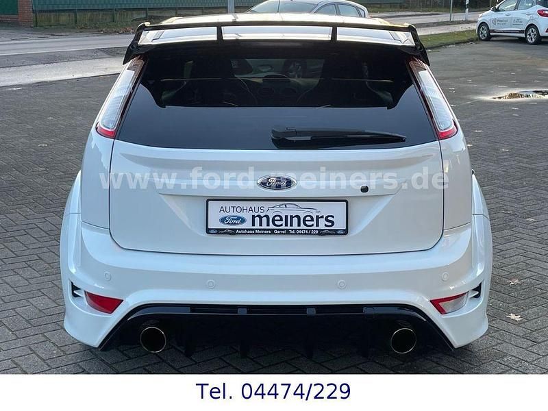 Usata Ford Focus RS 305 CV (224 kW) 2010 Bianco Berlina