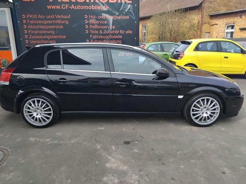 Gebraucht Opel Signum 211 PS (155 kW) 2003 Schwarz Kleinwagen