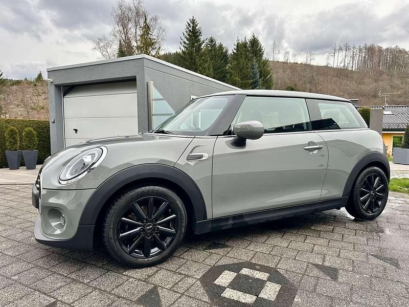 Gebraucht Mini ONE 75 PS (55 kW) 2021 Grau Kleinwagen