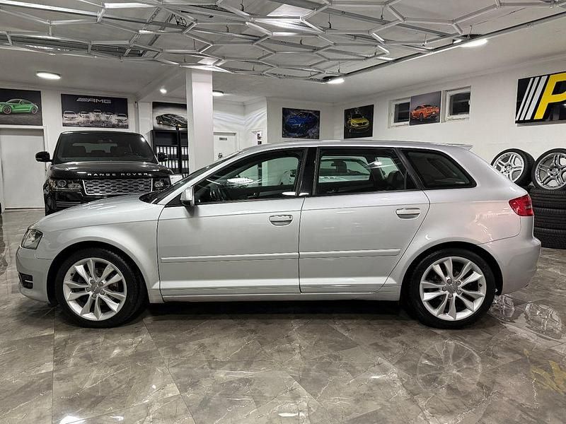 Gebraucht Audi A3 Ambition 125 PS (91 kW) 2010 Silber Kleinwagen