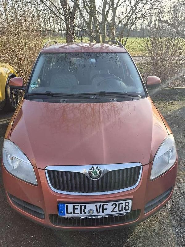 Gebraucht Skoda Fabia Classic 69 PS (50 kW) 2009 Orange Kombi