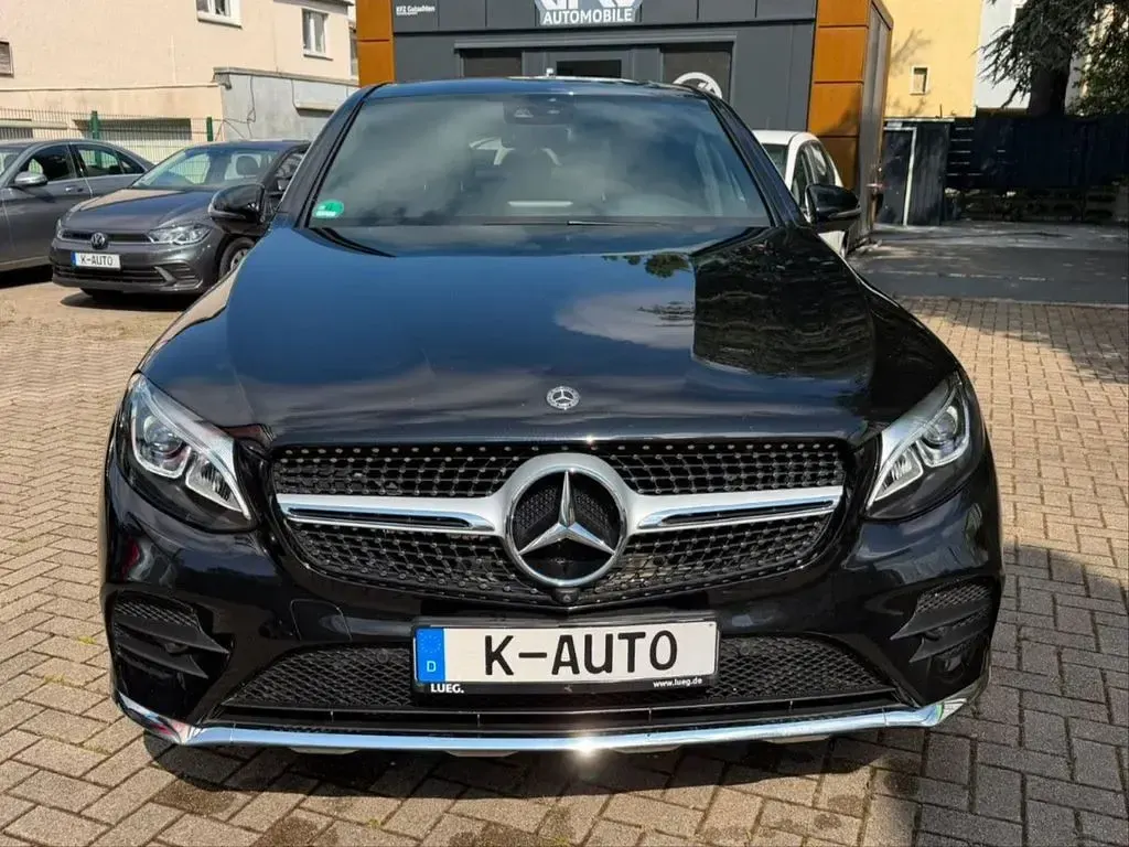 Gebraucht Mercedes GLC250 AMG 211 PS (155 kW) 2017 Schwarz Coupé