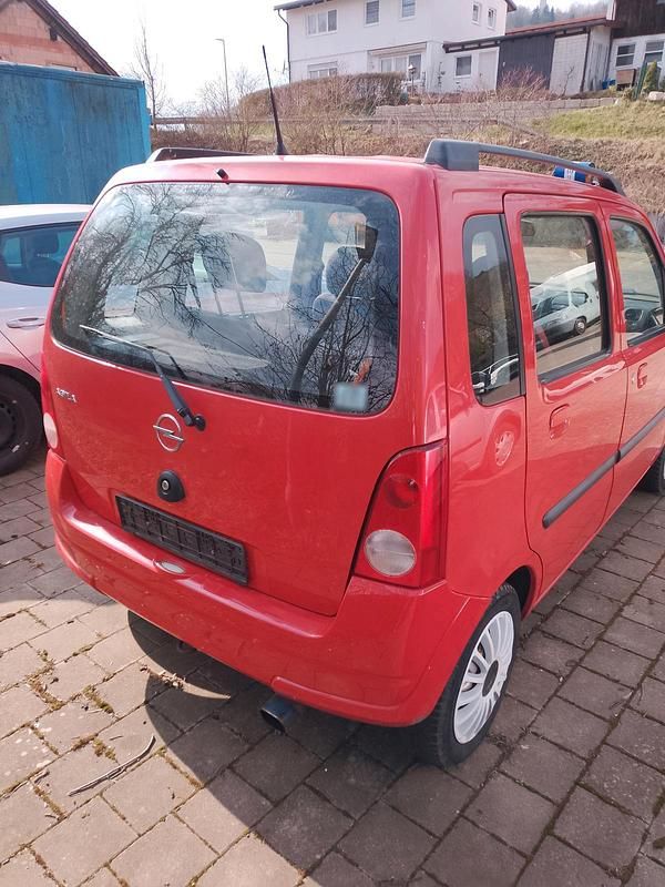 Gebraucht Opel Agila 60 PS (44 kW) 2005 Rot Van / Kleinbus
