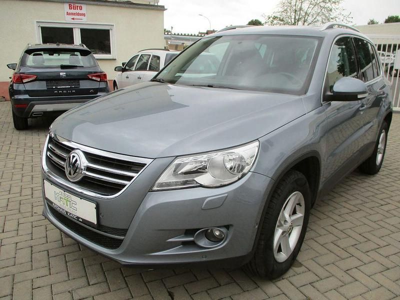Mountain grey metallic Gebraucht 2009 VW Tiguan Sportline SUV | 10.990 € (Fairer Preis) - Bild 1/4