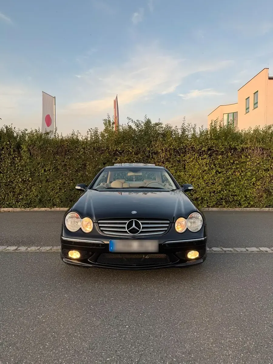 Gebraucht Mercedes CLK240 Elegance 170 PS (125 kW) 2002 Schwarz Coupé