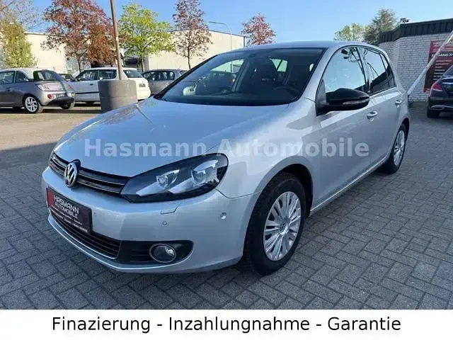 Gebraucht VW Golf VII Style 105 PS (77 kW) 2012 Gold Limousine