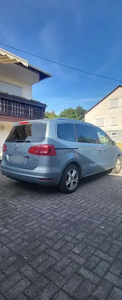 Gebraucht VW Sharan Comfortline 170 PS (125 kW) 2012 Van / Kleinbus