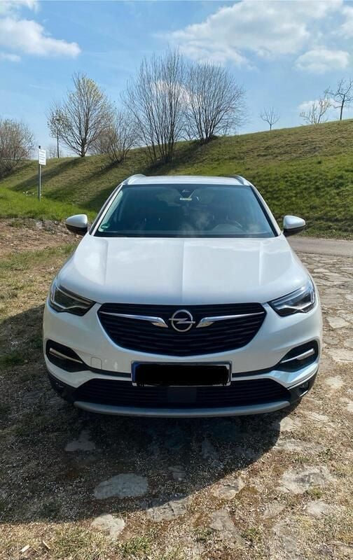 Weiß Gebraucht 2018 Opel Grandland X SUV | 17.500 € (Fairer Preis) - Bild 1/4
