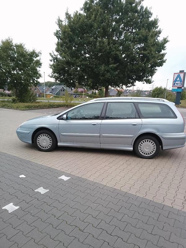 Silber Gebraucht 2003 Citroën C5 Kombi | 1.650 € (Guter Preis) - Bild 1/4