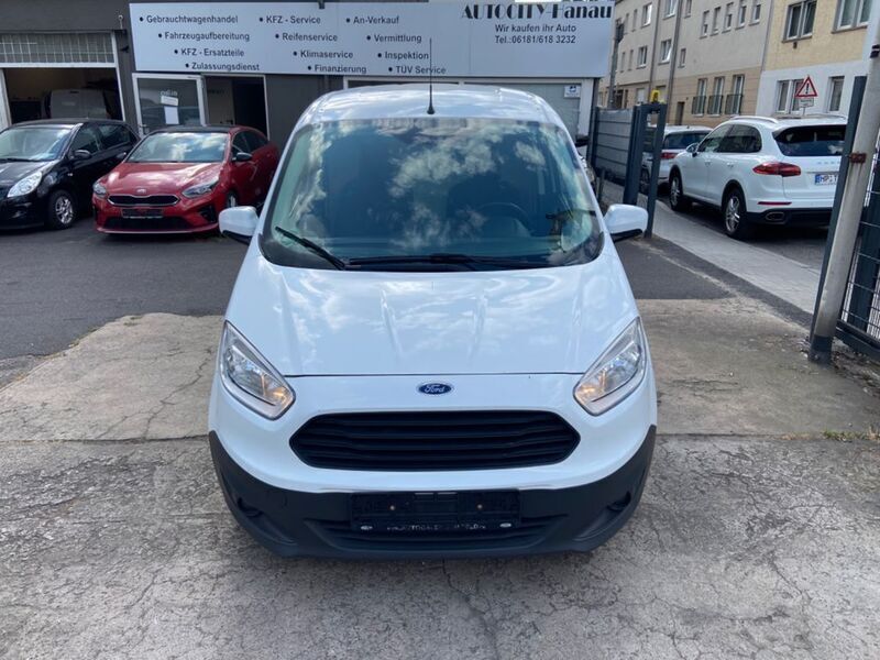 Weiß Gebraucht 2018 Ford Transit Trend Van / Kleinbus | 9.790 € (Guter Preis) - Bild 1/4