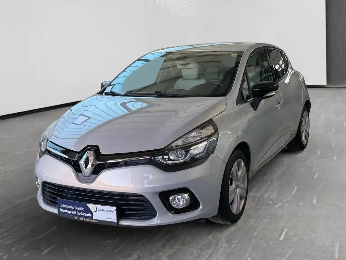 Gebraucht Renault Clio IV Initiale Paris 120 PS (88 kW) 2015 Grau Limousine
