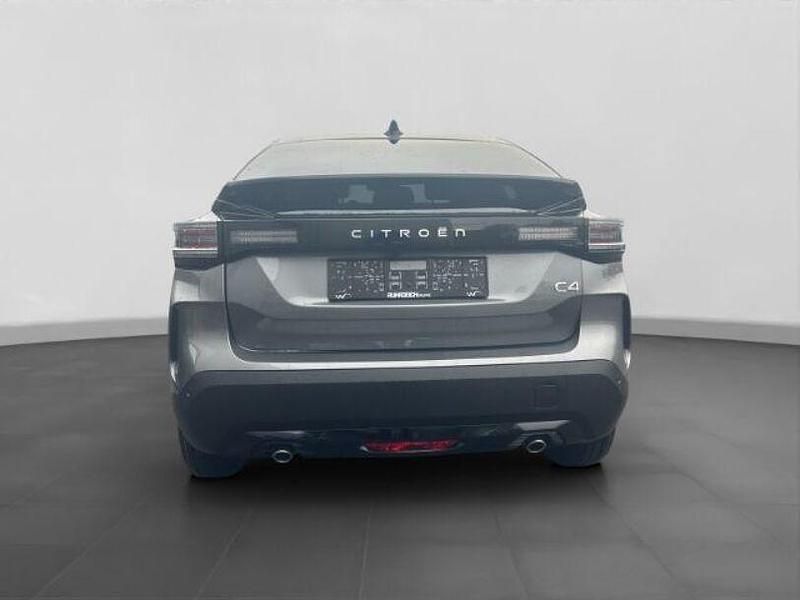 Gebraucht Citroën C4 144 PS (105 kW) 2025 Gruen Limousine